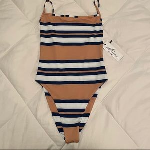 SKIN BY SAME “The One Piece” S